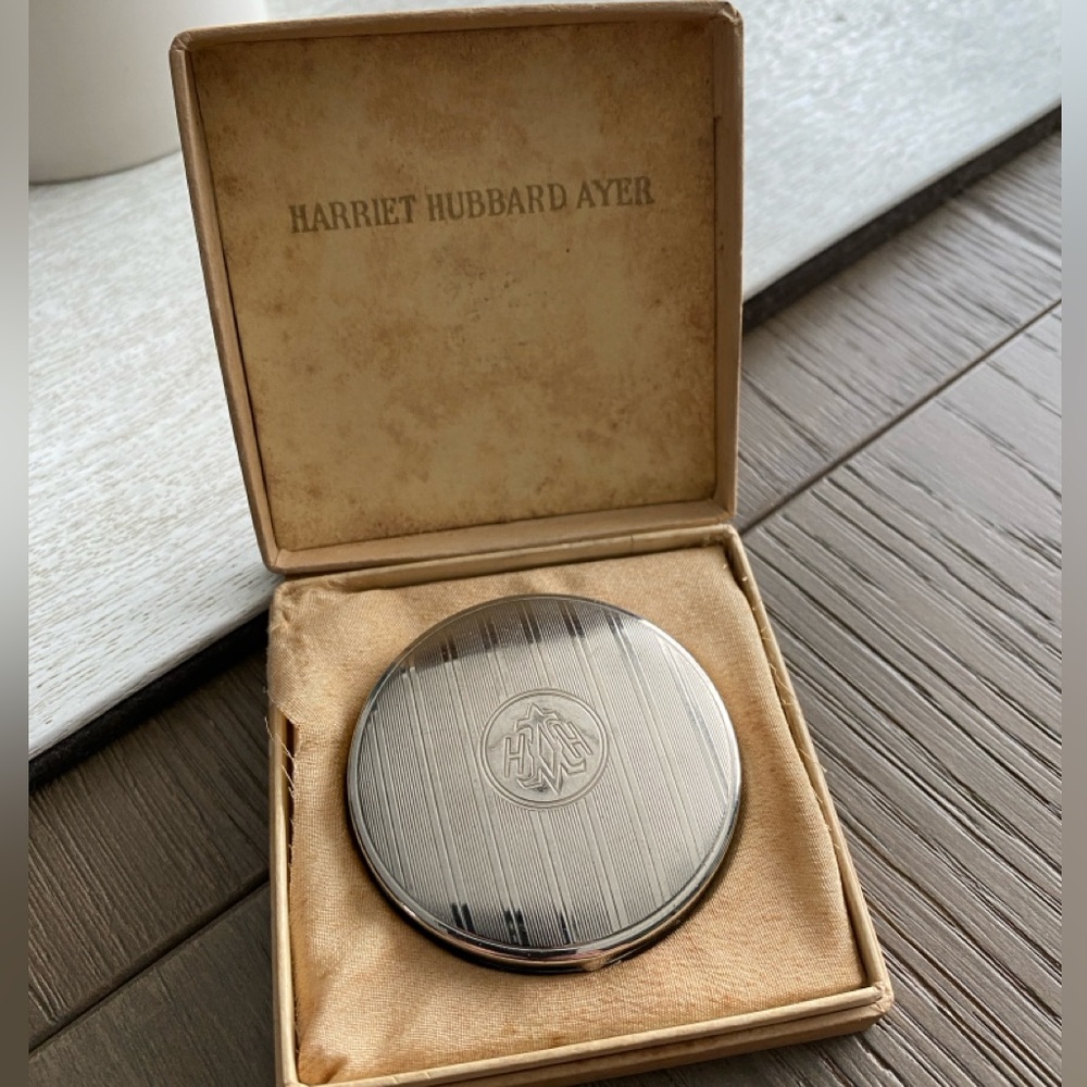 Harriet Hubbard Ayer Vintage Antique Art Deco Makeup Compact Powder Rouge In Box